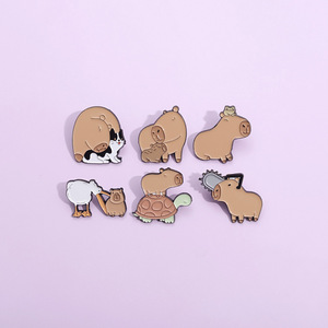 Kustom lucu Capybara Enamel pin kartun hewan perhiasan kerah lencana bros Souvenir untuk anak-anak dan teman Casting Teknik - Product Image 3