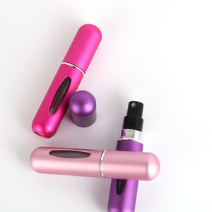 Mini Botella <span class=keywords><strong>de</strong></span> Perfume Recargable <span class=keywords><strong>de</strong></span> Aluminio OEM con Piezas <span class=keywords><strong>de</strong></span> Plástico PP, Ventana con Serigrafía, Recubrimiento UV, Bomba <span class=keywords><strong>de</strong></span> Recarga, <span class=keywords><strong>Estuche</strong></span> <span class=keywords><strong>de</strong></span> Viaje - Product Image 4