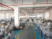 Machine d'emballage verticale FFS à 3 côtés pour liquides, machine d'emballage de sachets en plastique pour huile de moutarde, huile de coco, huile de cuisson