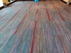 Alfombra Comercial en Losetas con Material de Polipropileno y Nailon, Alfombra de Oficina al por Mayor - Product Image 6