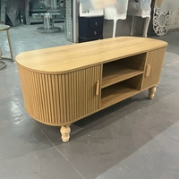 Ensemble de table à manger en pin massif circulaire de haute qualité Style japonais multifonctionnel avec crêtes pour hôtels et restaurants