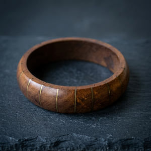 Brazaletes Étnicos de Madera Natural Pulida, Hechos a Mano, Ecológicos y Duraderos para Mujer - Diseño Religioso Moderno para Artesanías Naturales - Product Image 1