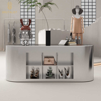Vitrine moderne pour magasin de vêtements avec présentoir à lumière Vitrine à vêtements