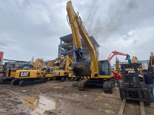 Pc220-6 PC220-8 Komatsu มือสองเครื่องขุดมือสองจากญี่ปุ่น PC200-8 PC220-8 - Product Image 4