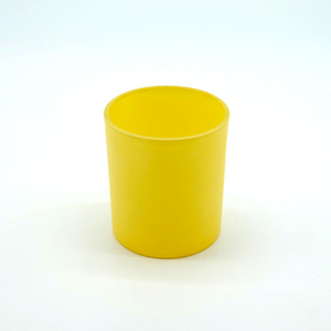 Vente <span class=keywords><strong>en</strong></span> gros <span class=keywords><strong>de</strong></span> pots à bougies <span class=keywords><strong>en</strong></span> verre colorés, porte-bougie avec couvercles <span class=keywords><strong>en</strong></span> métal et <span class=keywords><strong>en</strong></span> <span class=keywords><strong>bois</strong></span> pour la décoration <span class=keywords><strong>de</strong></span> la maison, Noël, directement <span class=keywords><strong>de</strong></span> l'usine - Product Image 4