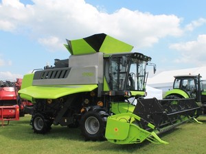 Maquinaria de Cosecha Ecológica y de Ahorro de Energía TF120 260HP, Cosechadora de Bajo Consumo para Cultivos Ecológicos - Product Image 6