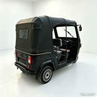 Tuk-tuk d'exportation à essence, double étage, carrosserie ouverte, moteur vertical refroidi par eau, cylindrée 201-250cc, vitesse 50-70 km/h