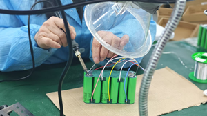 Personalizar de fábrica superventas <span class=keywords><strong>18650</strong></span> 6S2P 10000mAh batería recargable de iones de litio 24V 4Ah para herramientas eléctricas E Bike - Product Image 4