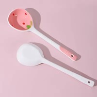 Cuillère à soupe en céramique fraise kawaii, cuillère à dessert longue poignée peinte à la main, style coréen, pour café et crème glacée, accessoires de cuisine