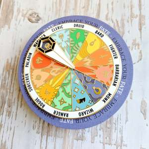 Pin Giratorio Interactivo Personalizado con Acabado Brillante y Esmalte Duro - Product Image 4