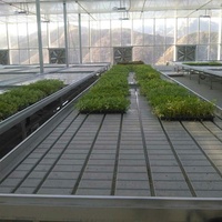Systèmes de croissance hydroponiques de lit de semence et de flux pour le système multi-couches de plantation agricole
