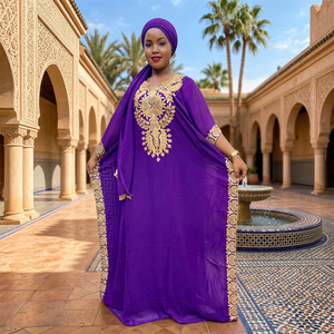 Produit de haute qualité, kaftan magnifique de couleur rouge, design marocain traditionnel, caftan musulman avec des perles en pierre, tissu fait main, robe - Product Image 3