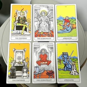 Impression de jeux de <span class=keywords><strong>cartes</strong></span> Oracle sur mesure de taille jumbo, bords dorés argentés de qualité supérieure, <span class=keywords><strong>cartes</strong></span> de tarot dans une boîte cadeau rigide avec couvercle <span class=keywords><strong>et</strong></span> base, faible MOQ - Product Image 4