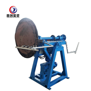 Máquina de moldeo rotacional con <span class=keywords><strong>tapa</strong></span> de <span class=keywords><strong>tanque</strong></span> de agua de llama abierta de 3000L - Product Image 1