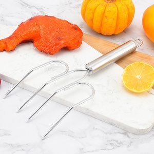 Tenedor para Barbacoa de Acero Inoxidable, Diseño de Cuatro Puntas, Agarre Cómodo, Herramienta para Asar y Grillar al Aire Libre - Product Image 4