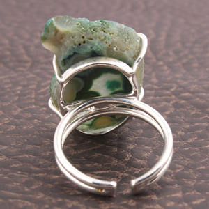 Bague en laiton plaqué argent, pierre naturelle de grande taille, lobe, fait à la main - Product Image 6