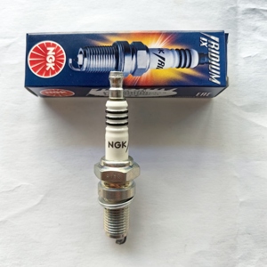 NGK Genuine Motorcycle Parts Accessories Candle 2202 DPR8EIX-9 pour Honda GB400 Tourist Trophy/VF400F/Intergra 400CC New CBR - Product Image 5