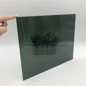 Verre flotté teinté noir de 4 mm, 5 mm, 6 mm, 8 mm, 10 mm, 12 mm, PG10, PG20, fabriqué en Chine, pour applications intérieures - Product Image 4