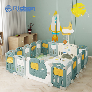 Chiaro Pieghevole Pieghevole Quadrato di Plastica per <span class=keywords><strong>bambini</strong></span> al coperto con cancello pieghevole cortile grande acrilico recinzione di <span class=keywords><strong>sicurezza</strong></span> per <span class=keywords><strong>bambini</strong></span> box per <span class=keywords><strong>bambini</strong></span> - Product Image 1