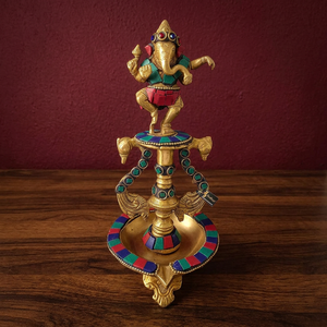 Diya de Latón Ganesh de Calidad de Exportación, Diya de Latón Hecha a Mano con Tallado Intrincado para Decoración del Hogar y Festivales - Product Image 6