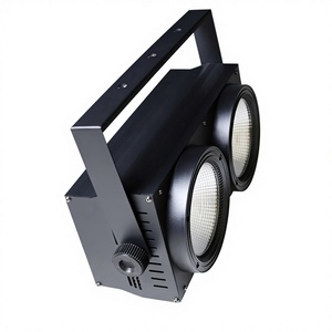 Venta Caliente de Fábrica: Proyector LED COB de Dos Ojos para Cine, Televisión y Escenario, 200W, Efecto de Relleno, Control DMX, Doble Color, 4/8 Canales, 0-100% - Product Image 3