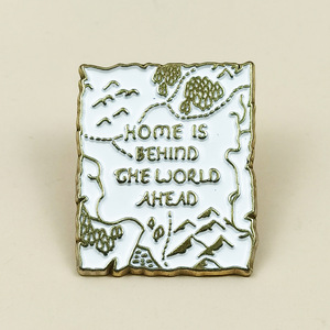 Broche Minimalista con Paisaje Montañoso, Insignia Metálica Personalizada con Letra Inglesa Geométrica, Accesorio Decorativo Versátil en Stock - Product Image 1