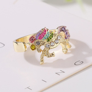 Anello con Design Unicorno, Anello di Tendenza per Donne, Accessorio Creativo da Dito, Regalo - Product Image 3