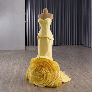 Robe de soirée de luxe jaune, coupe cœur, avec fleurs 3D, dos lacé, sexy, fourreau, ajustement personnalisable pour femme Rsm251074 - Product Image 2