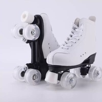 Patins à roulettes double rangée tendance les plus vendus pour hommes et femmes, design classique à tige haute pour les séances d'entraînement et le patinage en parc de loisirs
