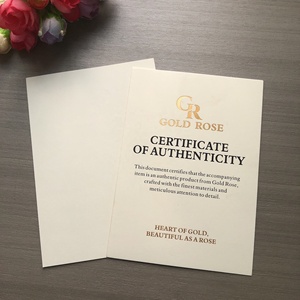 Certificado <span class=keywords><strong>de</strong></span> Autorización Personalizado <span class=keywords><strong>de</strong></span> Alta Calidad con Lámina Dorada Mate y Tarjeta Beige - Product Image 3