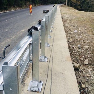 Galvanized Highway Guardrail with Diamond Grade <strong>Reflective</strong> H2 Impact Rated Hot-Dip Zinc Coated Traffic <strong>Barrier</strong> for <strong>Road</strong> Safety - Product Image 4