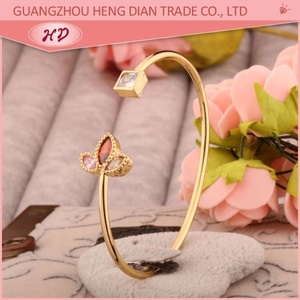 เครื่องประดับผู้หญิงเฮงเตี้ยน กำไลทอง 18K ดีไซน์ใบไม้ แฟชั่นหรูหรา สไตล์ใหม่จากภาคใต้ - Product Image 2