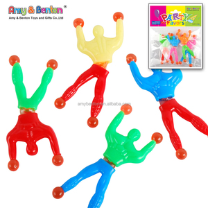 Vente en gros Nouveauté Promotionnel Petit Plastique Collant Homme Jouet Mur Escalade Hommes - Product Image 2