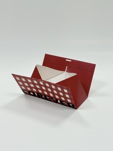 Bolsa de Regalo Roja Plegable Ecológica de Alta Calidad con Laminado Brillante y Recubrimiento UV para Dulces y Bocadillos de Boda - Product Image 3
