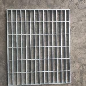 <span class=keywords><strong>Grille</strong></span> en acier robuste pour ponts, routes, balcons, plateformes, marches, égouts et arbres, avec fentes <span class=keywords><strong>de</strong></span> 1m et grilles épaisses, pour terrasses - Product Image 2