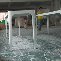 Ensemble de table à manger moderne personnalisé de haute qualité en matériau Corian imperméable pour la salle à manger