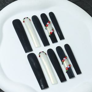 Uñas postizas de lujo acrílicas 3D de cobertura completa, largas, estilo ataúd, con puntas francesas, de alta calidad, hechas a mano, para pegar en el dedo. - Product Image 3