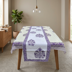 Chemin de table en lin et coton lavable, fait main, imprimé floral violet et blanc, de haute qualité, magnifique, classique, luxueux, écologique, pour la maison - Product Image 1