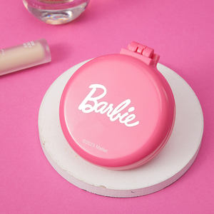 MINISO <span class=keywords><strong>Barbie</strong></span> Series, peine <span class=keywords><strong>de</strong></span> espejo <span class=keywords><strong>de</strong></span> bolsillo plegable portátil, lindo cepillo <span class=keywords><strong>de</strong></span> paleta <span class=keywords><strong>de</strong></span> espejo <span class=keywords><strong>de</strong></span> bolsillo plegable personalizado dos en uno - Product Image 3
