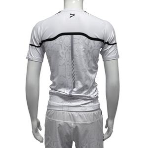 Rashguard de compression à motif écailles de python, séchage rapide, tissu élastique, bande antidérapante en silicone pour arts martiaux et sports nautiques - Product Image 5