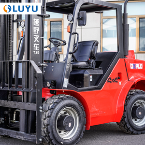 מלגזה שטח 4x4 איכותית ביותר 3 טון 3.5 טון למכירה עם הזזת צד, גובה הרמה 3000 מ\"מ-7000 מ\"מ ומעצורי כף - Product Image 2