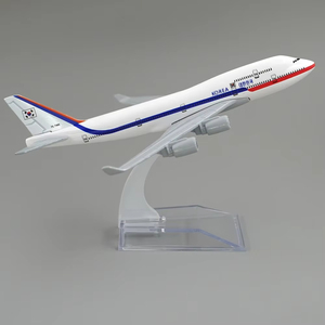 16cm 보잉 747-400 한국 대통령기 데코레이션 다이캐스트 항공기 모형 (전시용) - Product Image 1