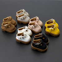 Vente en gros de chaussures de poupée BJD de haute qualité à l'échelle 1:6, matériau PU personnalisé, design tendance, unisexe, pour les âges de 5 à 13 ans