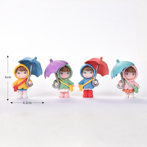 Linda Bolsa de Lluvia en Miniatura con Diseño de Chica de Dibujos Animados, Mini Manualidades de Plástico para Decoración del Hogar, Adorno de Escritorio para Oficina, Coche, Juguete - Product Image 1
