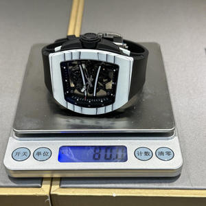 Montre mécanique de plongée tonneau pour homme, tendance et luxueuse, à succès en 2025, analogique, en fibre de carbone, mouvement automatique, 100 bars - Product Image 2