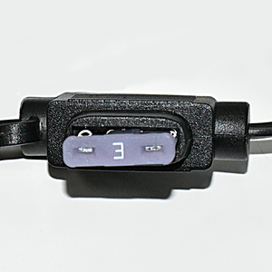 Kunden spezifischer 2-adriger Draht mit wasserdichtem Sicherungs halter für Gleichstrom anwendungen für Kraftfahrzeuge 12V 24V - Product Image 5