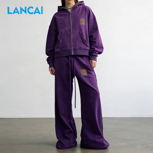 ชุดเซ็ตเสื้อฮู้ดซิปเปิดด้านหน้าปักลาย Lancai แบบ 3 มิติ ระบายอากาศได้ดี สำหรับผู้หญิง ใส่ได้ในฤดูหนาว พร้อมกางเกงขายาวสไตล์สตรีทแวร์ ผ้าเทอร์รี่ 400gsm - Product Image 1