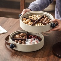 Plateau à bonbons compartimenté avec couvercle et poignée, boîte à noix et snacks en grès, plateau à fruits secs avec bouton en bambou, plateau de service empilable à deux niveaux