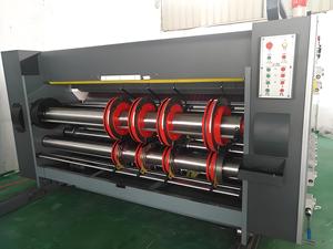 Máquina Ranuradora de Cartón de Precisión que Resuelve el Problema de Moldeado Irregular de Cajas de Cartón con Compatibilidad 220V/380V y 1 Año de Garantía - Product Image 4