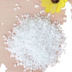 Cire de paraffine entièrement raffinée et semi-raffinée - Product Image 2